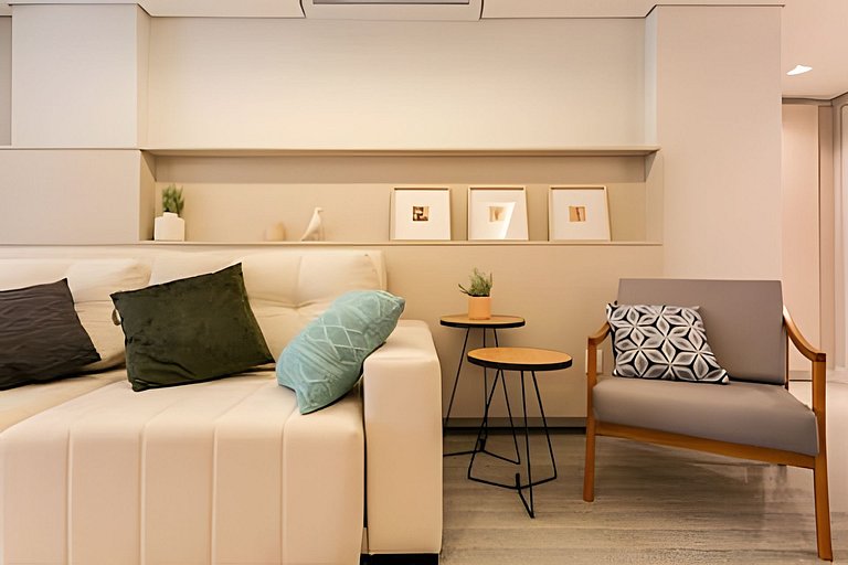 Jacuzzi coberta e aquecida com entrada particular