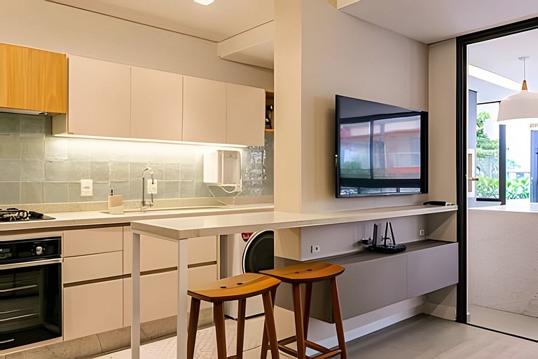 Jacuzzi coberta e aquecida com entrada particular