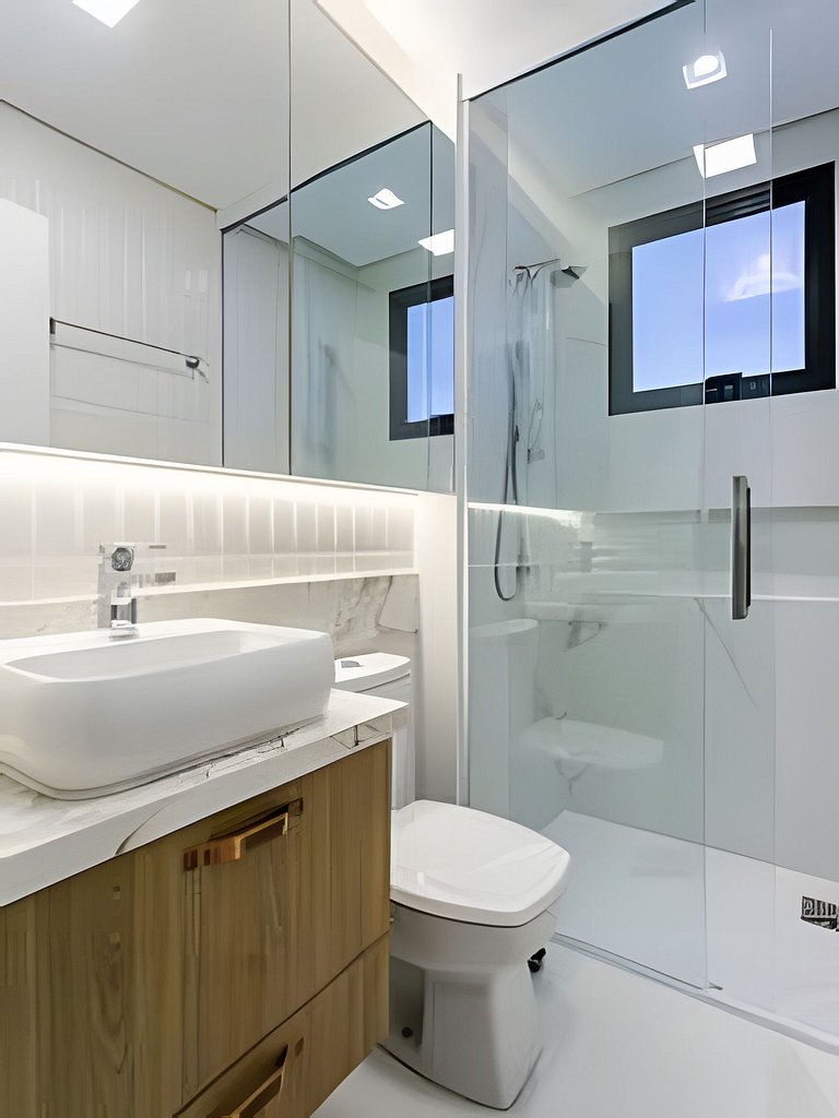 Jacuzzi coberta e aquecida com entrada particular