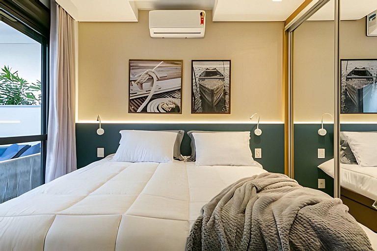 Jacuzzi coberta e aquecida com entrada particular