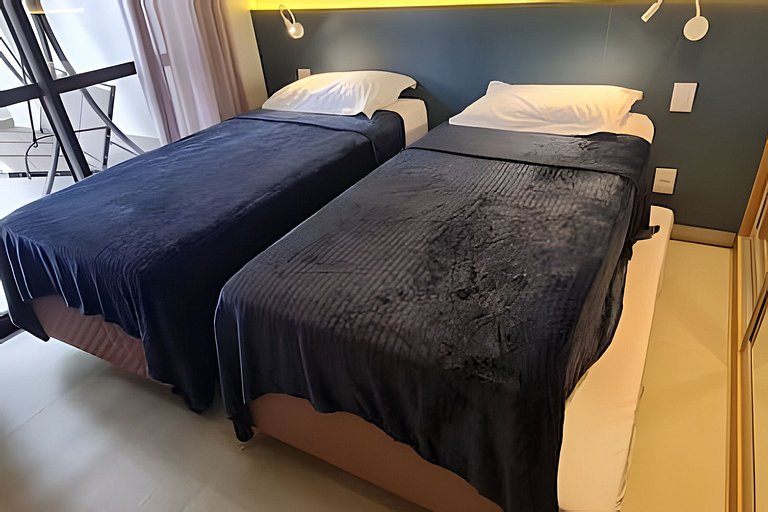 Jacuzzi coberta e aquecida com entrada particular